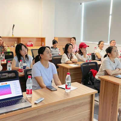 下岗再就业选月嫂：长沙中年人入行保姆级指南