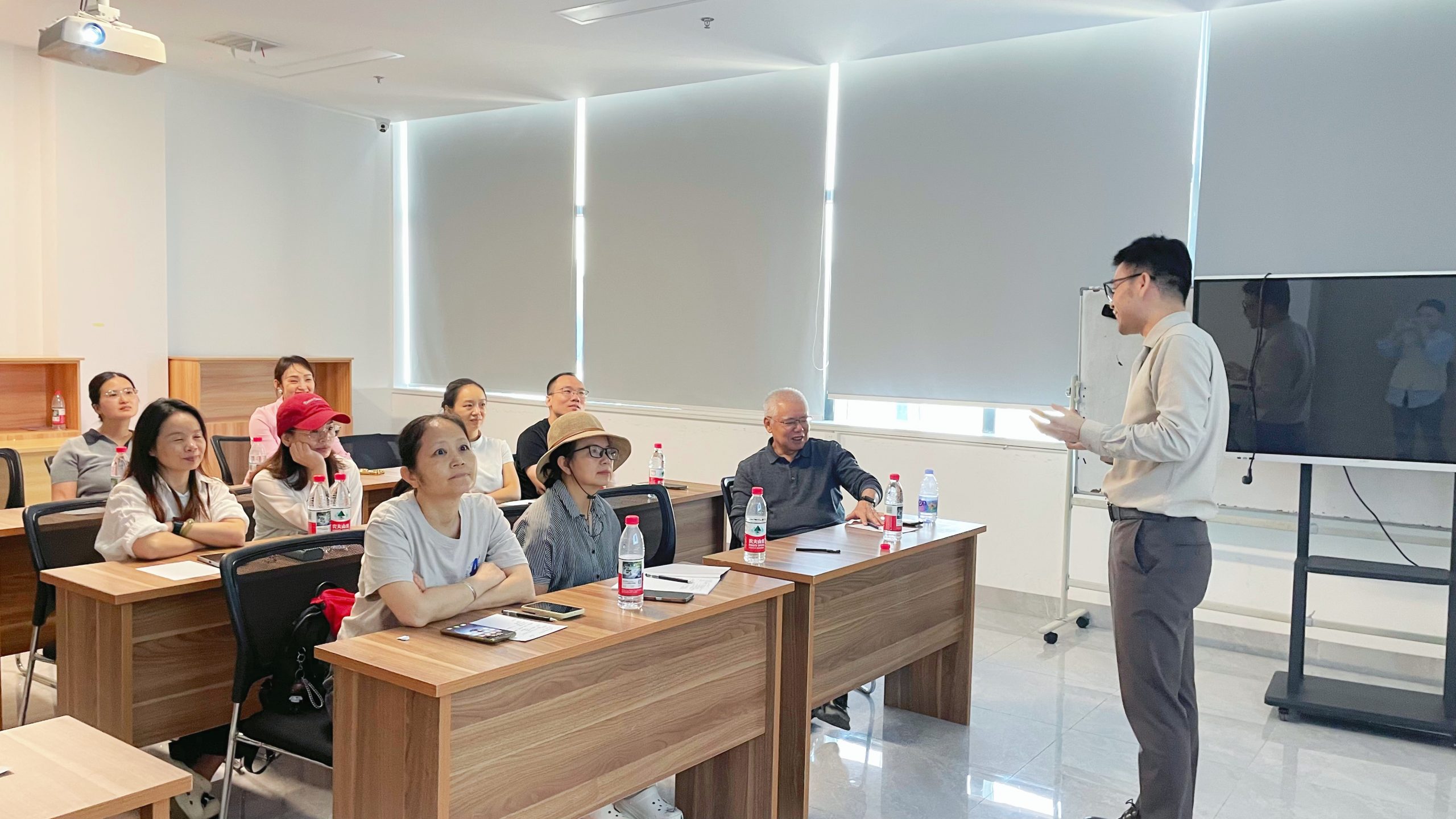 邵阳月嫂培训10天能学会吗？月嫂实战班适合谁